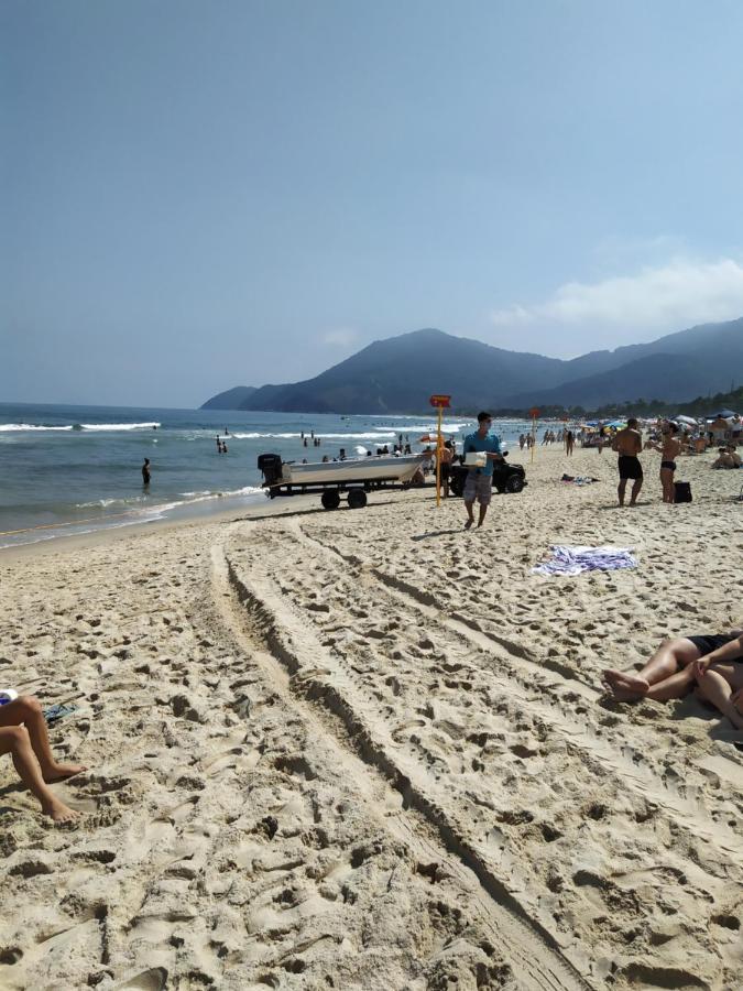 Casa Na Praia De Maresias Em Condominio Com Piscina Aquecida Na Av Principal De マレシアス エクステリア 写真