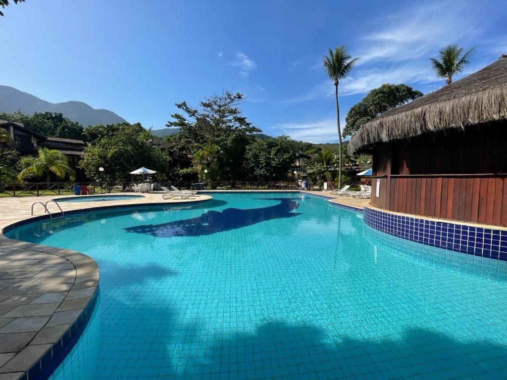 Casa Na Praia De Maresias Em Condominio Com Piscina Aquecida Na Av Principal De マレシアス エクステリア 写真